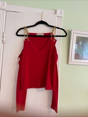 Michael Kors Red V-Neck cold shoulder top